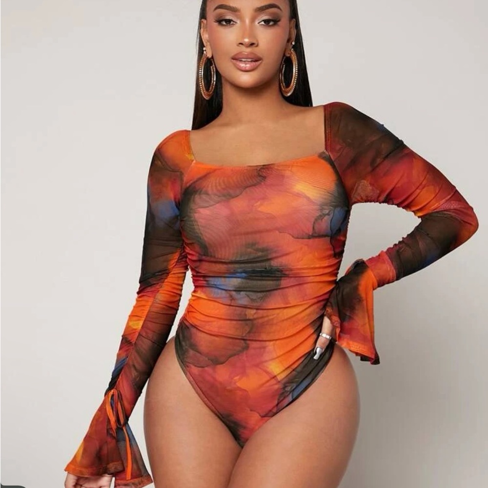 SHEIN SXY Marble Print Ruched Flounce Sleeve Mesh Bodysuit